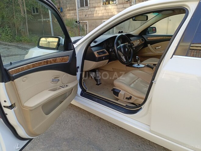 BMW 520 2007, 219,000 km - 2.0 l - Gəncə
