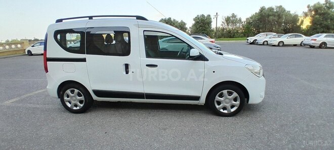 Renault Dokker 2014, 200,000 km - 1.6 l - Bakı