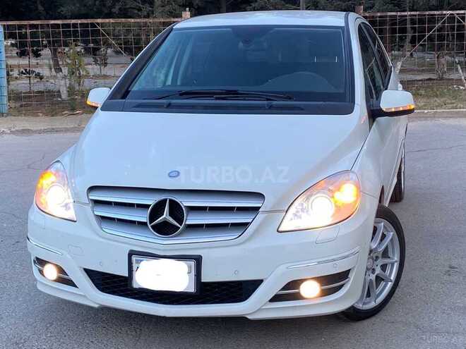 Mercedes B 180 2011, 126,000 km - 1.7 л - Sumqayıt