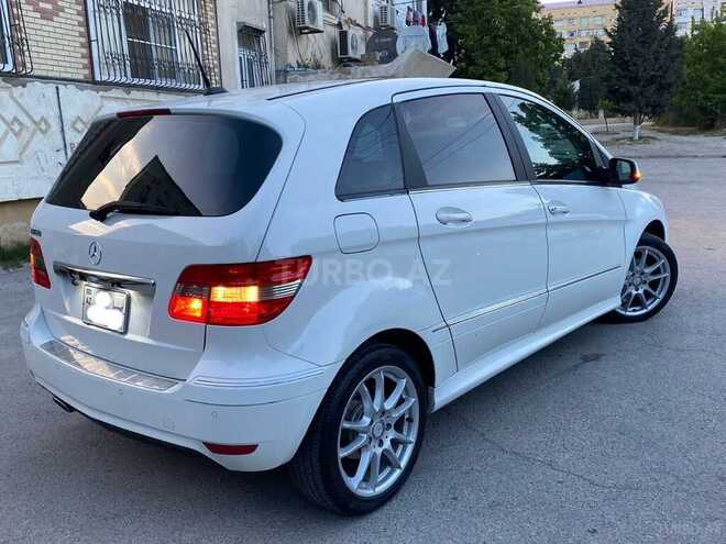 Mercedes B 180 2011, 126,000 km - 1.7 л - Sumqayıt