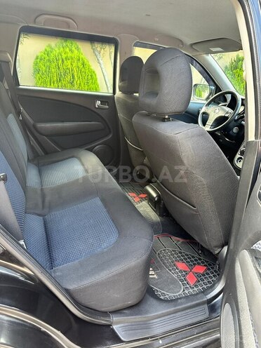 Mitsubishi Airtrek 2003, 325,000 km - 2.0 l - Sumqayıt