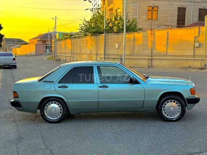 Mercedes 190 1991, 280,000 km - 2.0 л - Bakı