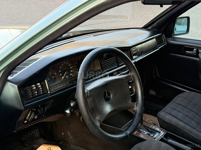 Mercedes 190 1991, 280,000 km - 2.0 л - Bakı