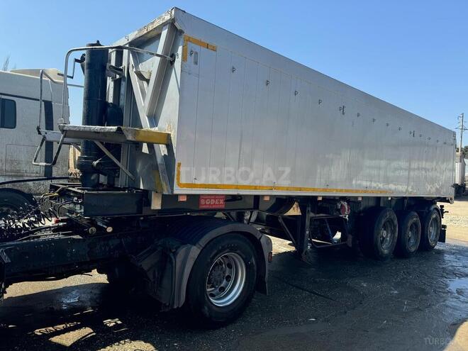 Mercedes Axor 1843 2007, 450,000 km - 12.0 l - Bakı