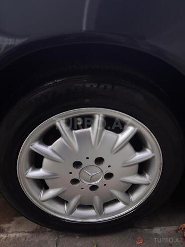 Mercedes E 220 d 1999, 415,353 km - 2.2 l - Bakı