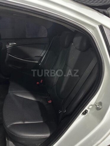 Hyundai Accent 2013, 258,000 km - 1.6 l - Bakı