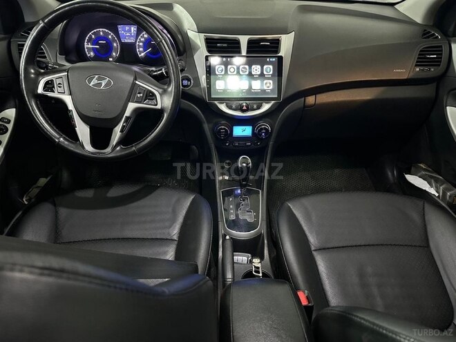 Hyundai Accent 2013, 258,000 km - 1.6 l - Bakı