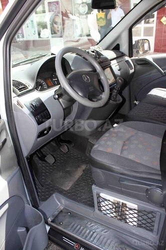 Mercedes Vito 111 2009, 520,000 km - 2.2 l - Bakı