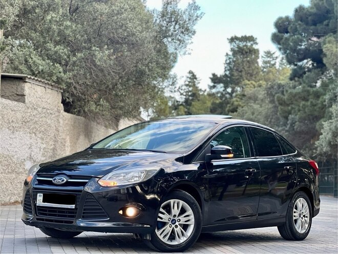 Ford Focus 2014, 284,571 km - 1.5 л - Bakı