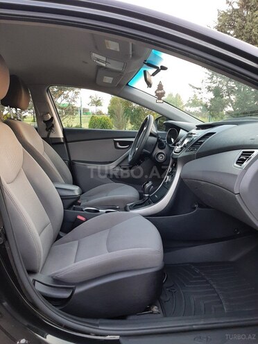 Hyundai Elantra 2015, 238,000 km - 1.8 l - Şəmkir