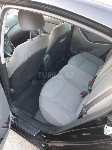 Hyundai Elantra 2015, 238,000 km - 1.8 l - Şəmkir