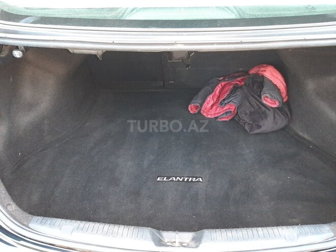 Hyundai Elantra 2015, 238,000 km - 1.8 l - Şəmkir