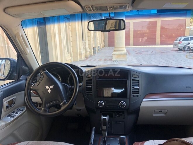 Mitsubishi Pajero 2007, 202,000 km - 3.8 l - Bakı