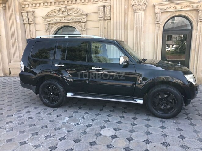 Mitsubishi Pajero 2007, 202,000 km - 3.8 l - Bakı