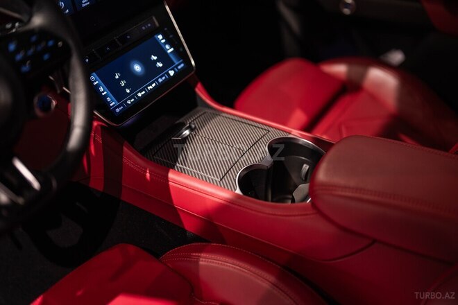 Maserati Grecale 2023, 9,000 km - 2.0 l - Bakı