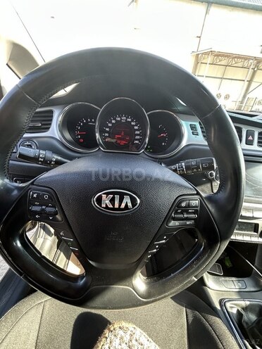 Kia  2014, 201,000 km - 1.6 l - Bakı