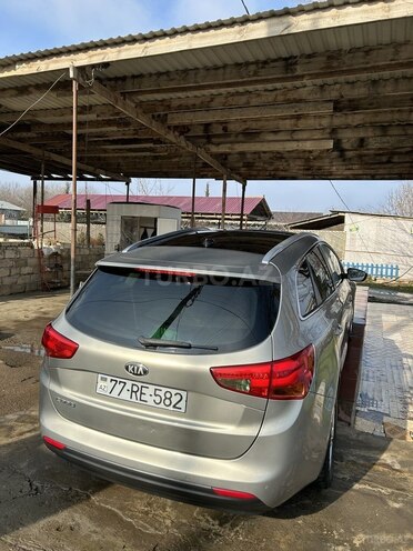 Kia  2014, 201,000 km - 1.6 l - Bakı
