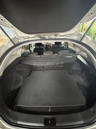 Kia  2014, 201,000 km - 1.6 l - Bakı