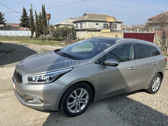 Kia  2014, 201,000 km - 1.6 l - Bakı