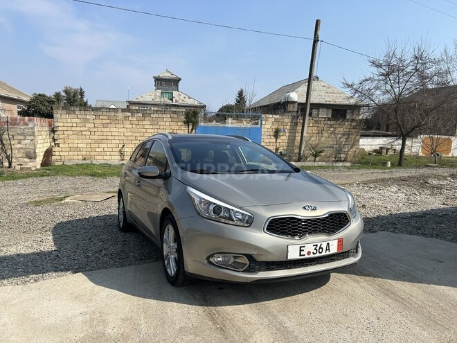 Kia  2014, 201,000 km - 1.6 l - Bakı