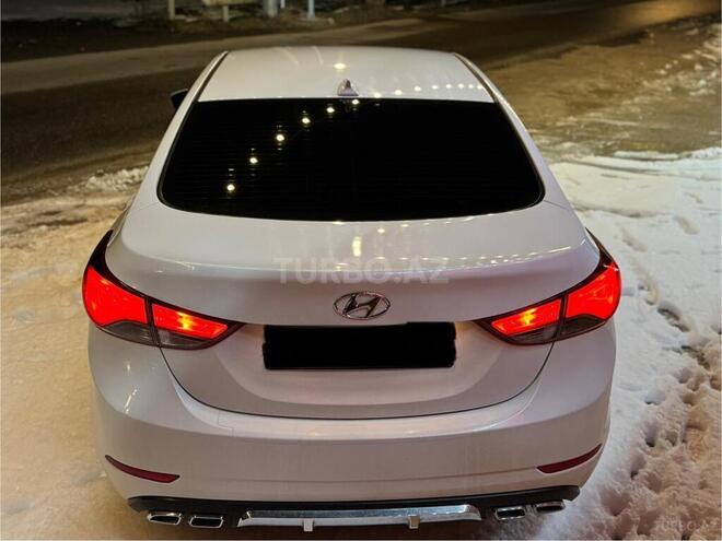 Hyundai Elantra 2015, 284,854 km - 1.8 л - Bakı