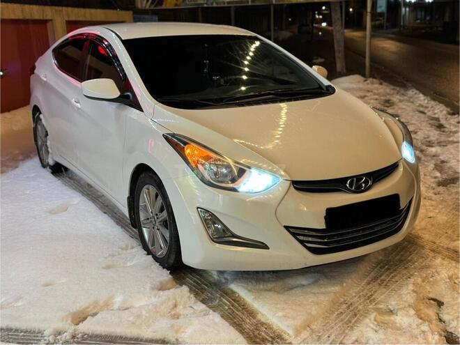 Hyundai Elantra 2015, 284,854 km - 1.8 л - Bakı