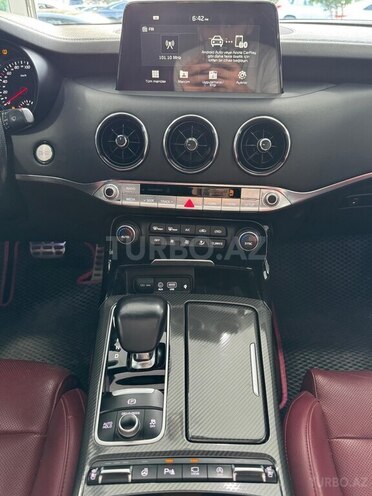 Kia Stinger-5