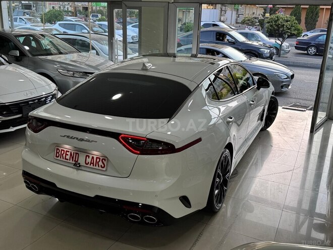 Kia Stinger-6