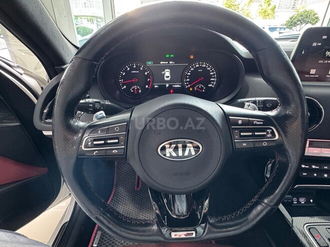 Kia Stinger-9