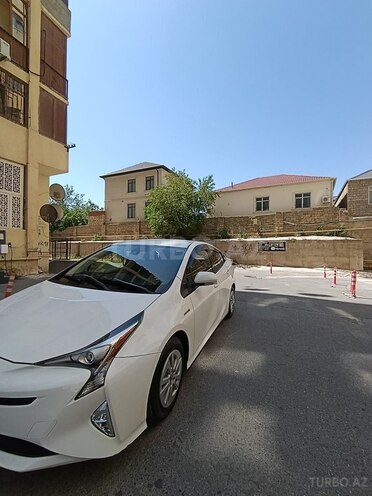Toyota Prius 2017, 135,322 km - 1.8 l - Bakı