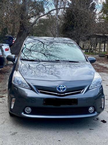 Toyota Prius V 2012, 257,495 km - 1.8 л - Bakı