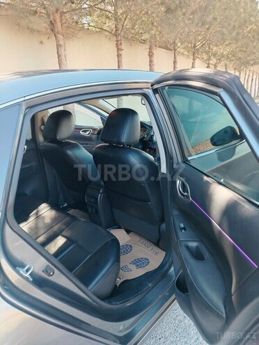 Nissan Sentra 2016, 160,000 km - 1.8 л - Bakı