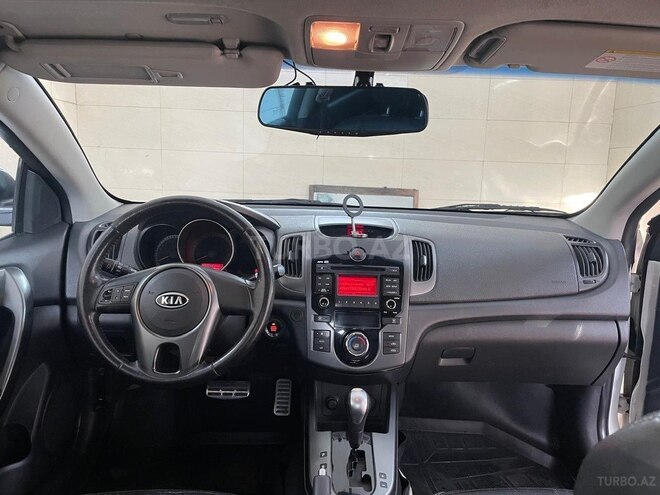 Kia Cerato Koup 2009, 178,000 km - 1.6 l - Bakı