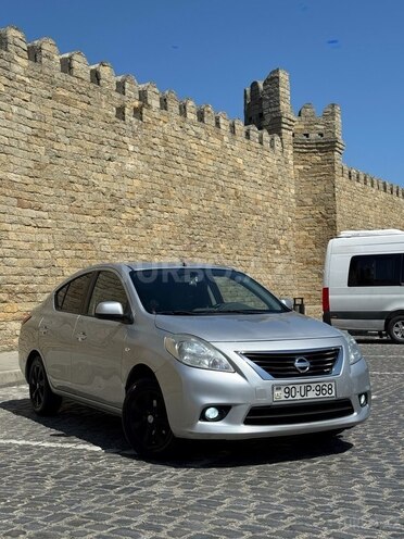 Nissan Sunny 2013, 231,700 km - 1.5 l - Bakı