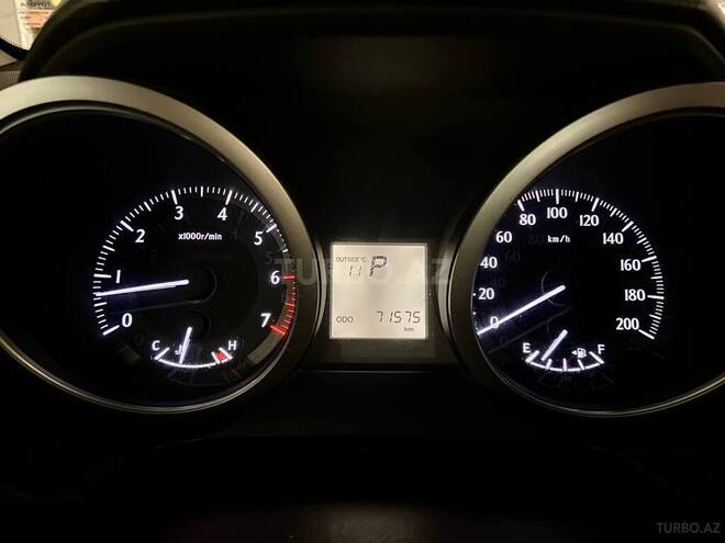 Toyota Land Cruiser Prado 2011, 70,000 km - 2.7 l - Mingəçevir