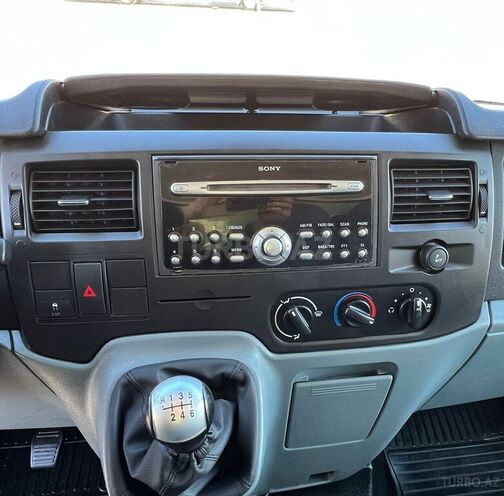 Ford Transit 2009, 186,000 km - 2.4 l - Sabirabad