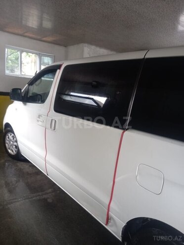 Hyundai H-1 2009, 325,000 km - 2.5 l - Zaqatala