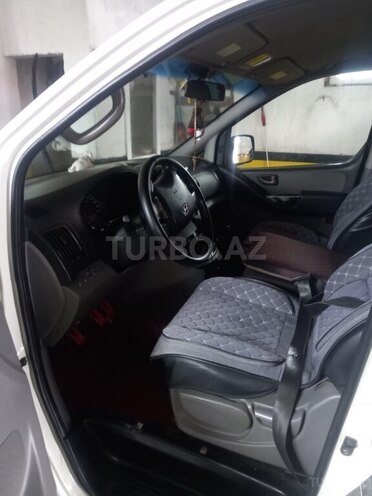 Hyundai H-1 2009, 325,000 km - 2.5 l - Zaqatala