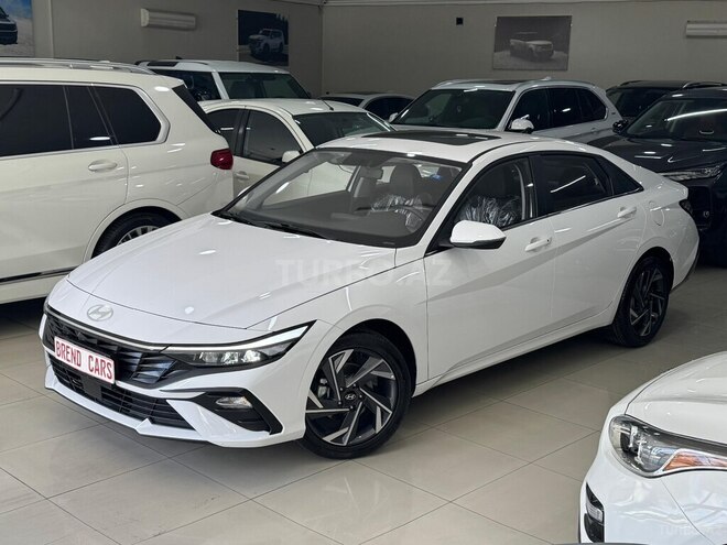 Hyundai Elantra-20
