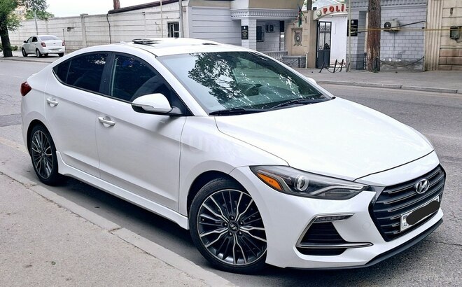 Hyundai Elantra 2018, 70,000 km - 1.6 л - Bakı
