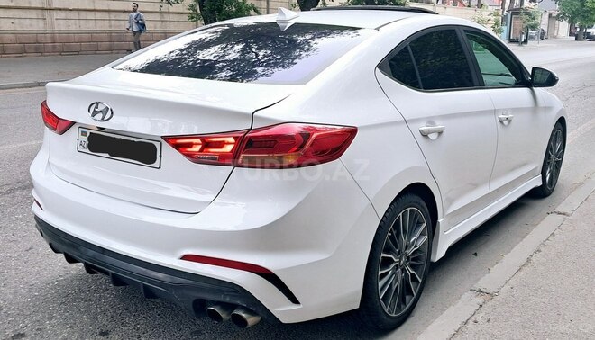 Hyundai Elantra 2018, 70,000 km - 1.6 л - Bakı