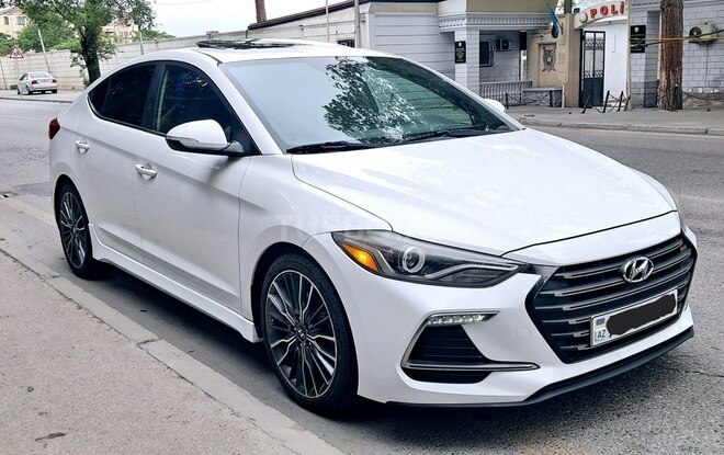 Hyundai Elantra 2018, 70,000 km - 1.6 л - Bakı