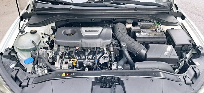 Hyundai Elantra 2018, 70,000 km - 1.6 л - Bakı