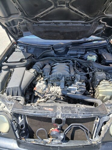 Mercedes E 240 1998, 440,000 km - 2.4 l - Bakı