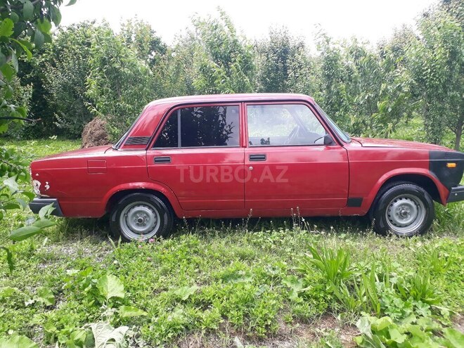 LADA (VAZ) 2107 2006, 75,000 km - 1.6 l - Quba