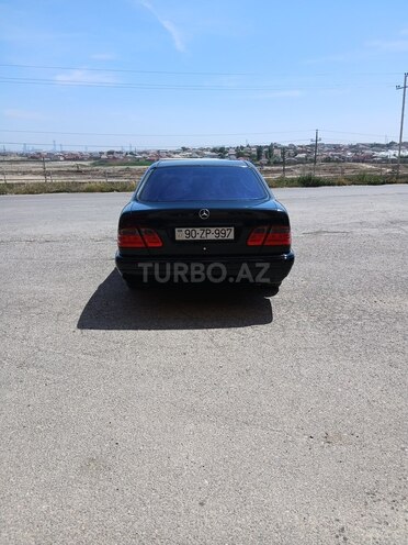 Mercedes E 240 1998, 440,000 km - 2.4 l - Bakı