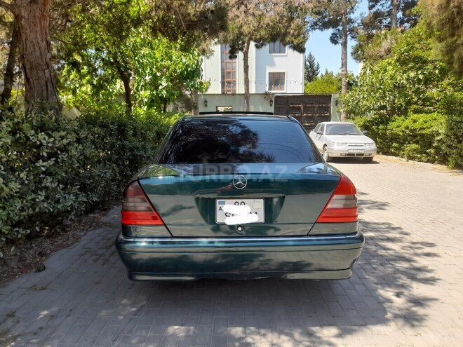 Mercedes C 230 1998, 242,000 km - 2.3 l - Bakı