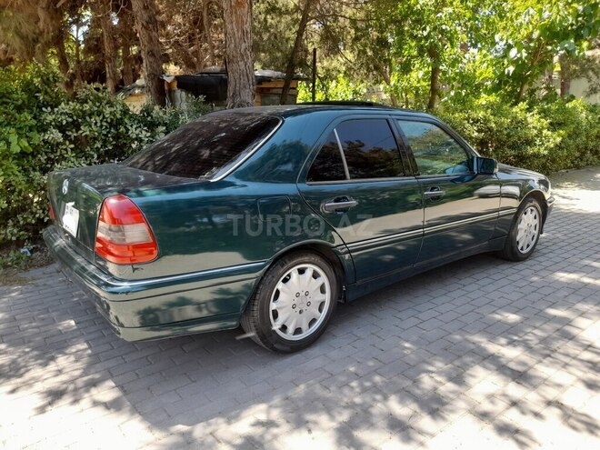 Mercedes C 230 1998, 242,000 km - 2.3 l - Bakı