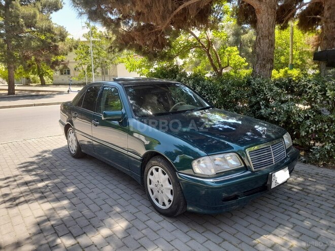 Mercedes C 230 1998, 242,000 km - 2.3 l - Bakı
