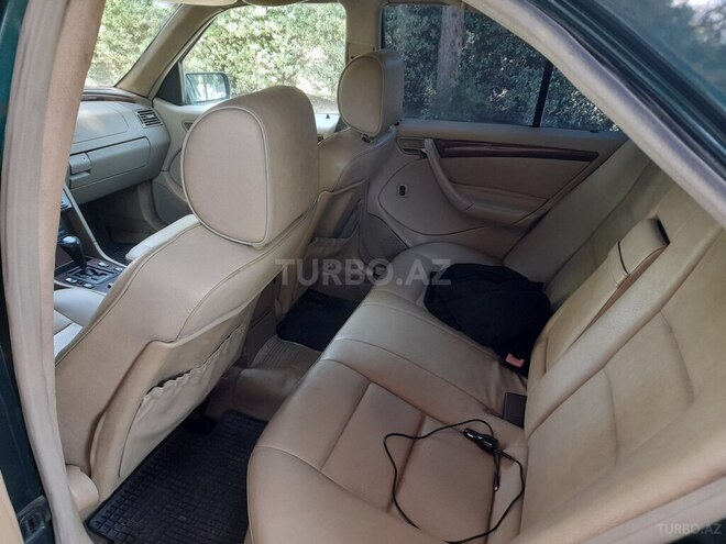 Mercedes C 230 1998, 242,000 km - 2.3 l - Bakı